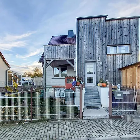 Awesome In Grammetal With Kitchen Apartment Daasdorf am Berge