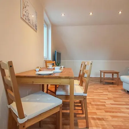Awesome In Grammetal With Kitchen Apartment Daasdorf am Berge